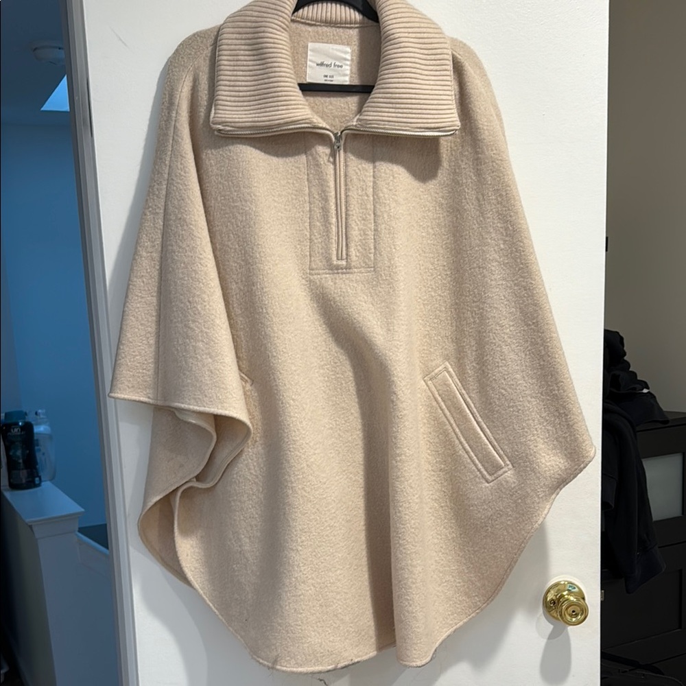 Wilfred Free Beige Woolrich Women's Sweater Poncho